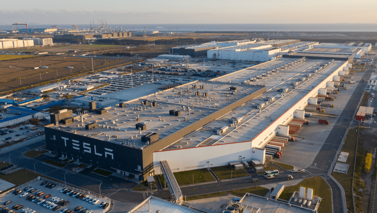 淄博全新打卡地 特斯拉“超級工廠”萬象匯快閃，點亮家庭出行新體驗